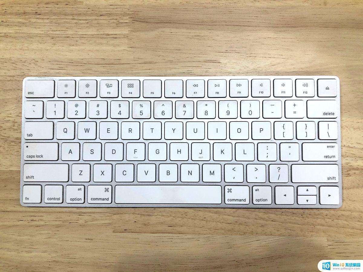 苹果笔记本需要外置键盘吗 如何为 Macbook Pro 选择适合的外接键盘