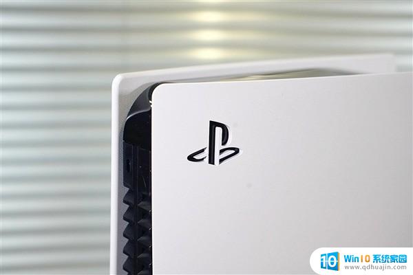 微软爆料PS5 Slim新主机售价后：索粉玩家上演吐槽，价格遭质疑！