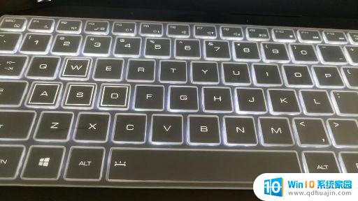 笔记本电脑的键盘灯一直闪 笔记本键盘灯一直闪烁怎么解决