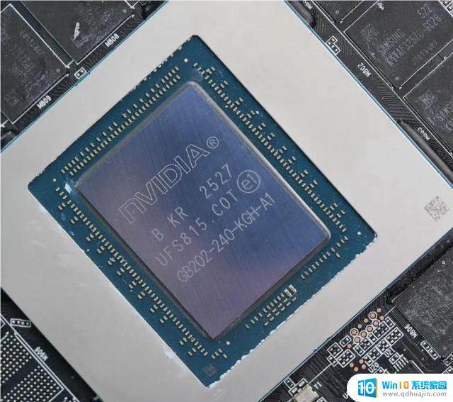 硬件缩水定价不变，新版RTX5090D显卡发售，性能怎么样？
