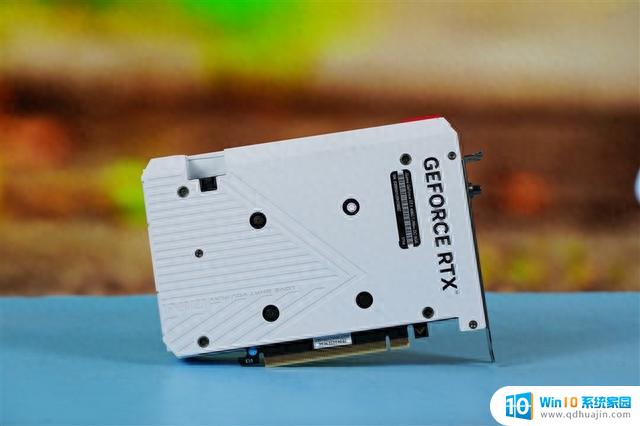 七彩虹iGame RTX 4060 Ti Mini OC 8GB迷你显卡评测