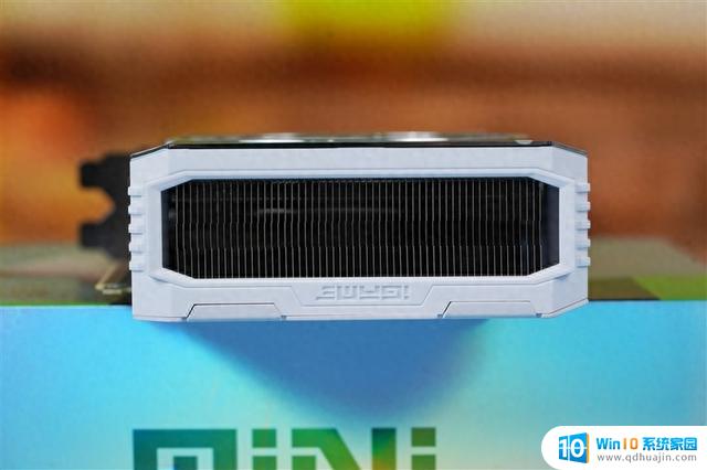 七彩虹iGame RTX 4060 Ti Mini OC 8GB迷你显卡评测