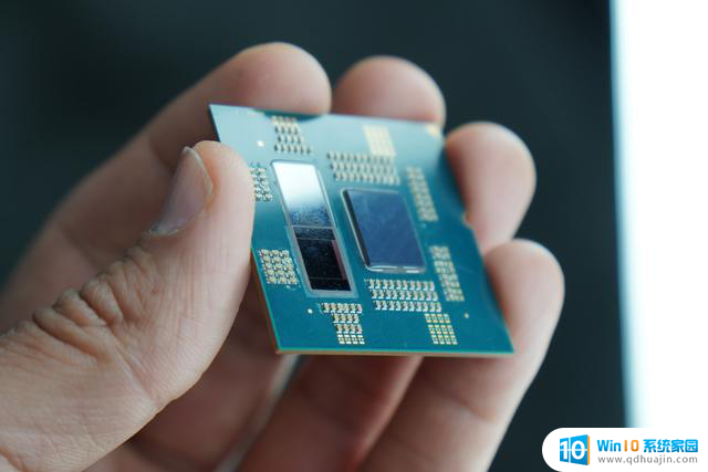 采用下一代3D V-Cache的AMD Ryzen 7 9800X3D CPU开盖初体验：性能如何？